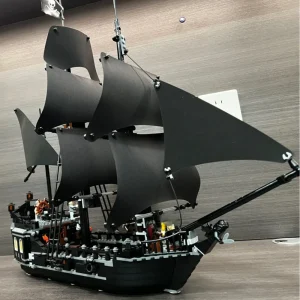Piratas do caribe, navio de guerra, pérola negra, blocos de construção  4195 pcs.
