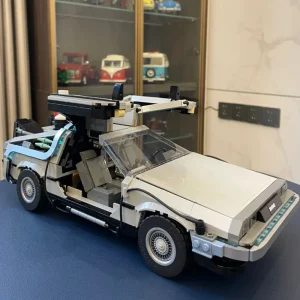 Regresso ao Futuro, 10300 blocos de construção.
